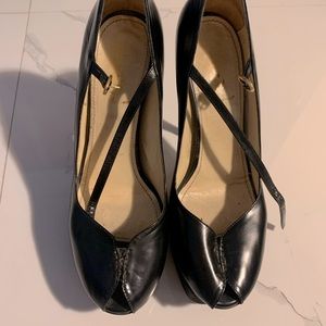 YSL Black Pumps Size US 8